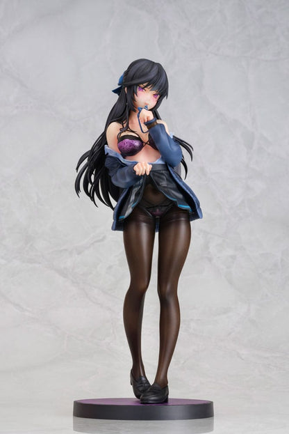 From Daiki Kougyo´s ´Original Character´ comes this beautiful PVC statue. It stands approx. 24 cm tall and comes with base and additional accessories in a window box packaging.