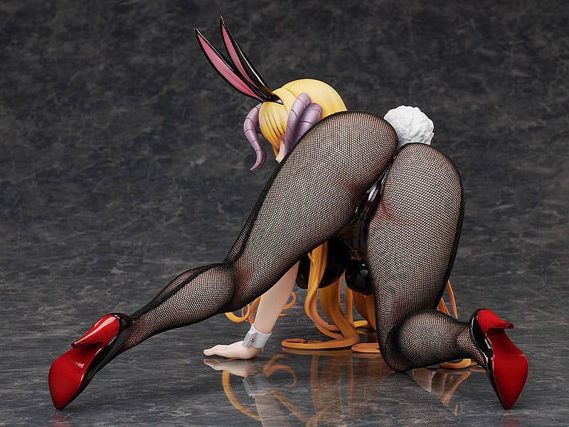 Seven Mortal Sins PVC Staty 1/4 Mammon: Bunny Ver. 32 cm