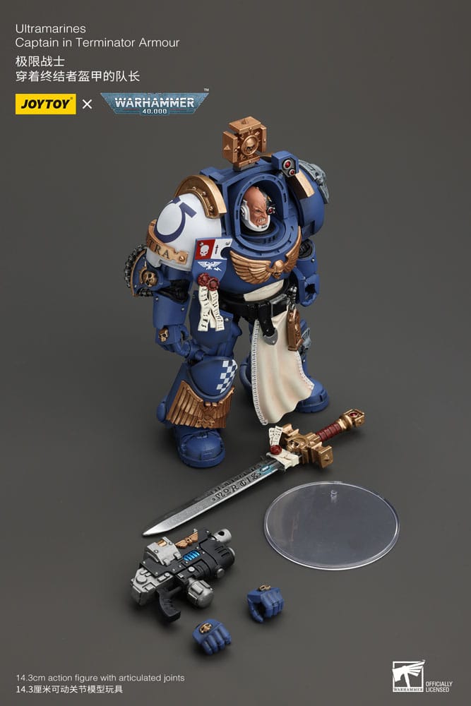 Warhammer 40k Ultramarines Captain Action Figure 14 cm