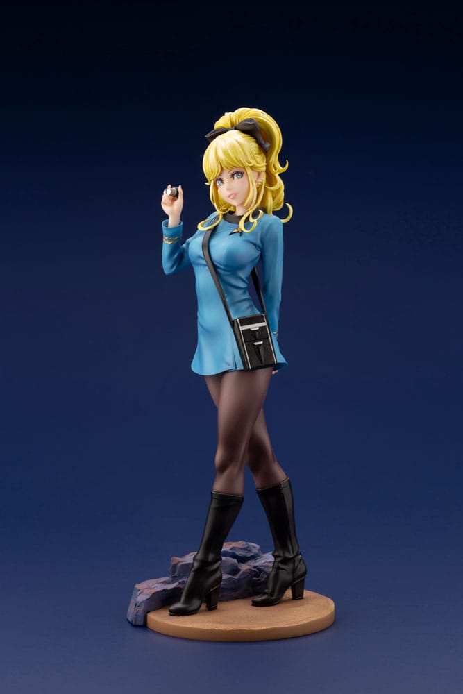 Star Trek Bishoujo PVC Staty 1/7 Medical Officer Limited Edition 23 cm