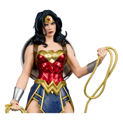 DC Direct PVC Staty 1/6 Wonder Woman by Jim Lee 30 cm