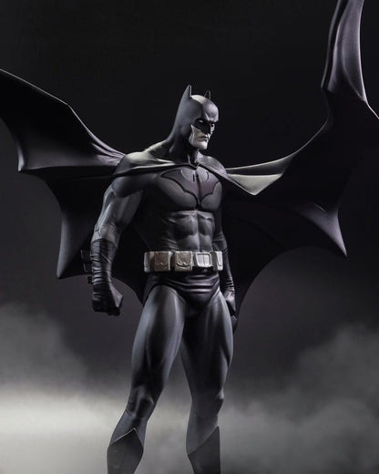 Batman Black & White Staty av Jorge Jimenez - 27 cm