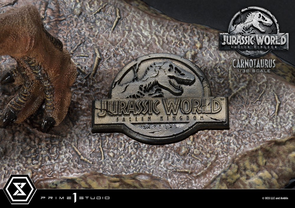 Jurassic World: Fallen Kingdom 1/38 Carnotaurus PVC Staty