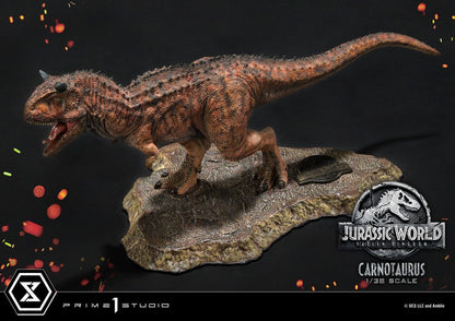 Jurassic World: Fallen Kingdom 1/38 Carnotaurus PVC Staty