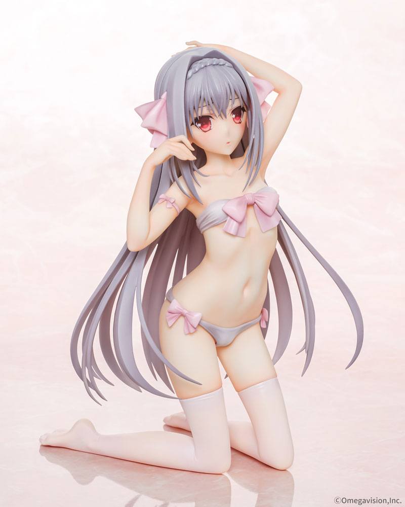 From the popular game "Tsuki ni Yorisou Otome no Sahou" comes this highly detailed statue. The 1/6 scaled PVC statue stands approx. 17 cm tall and comes with interchangeable parts in a colored window box packaging.