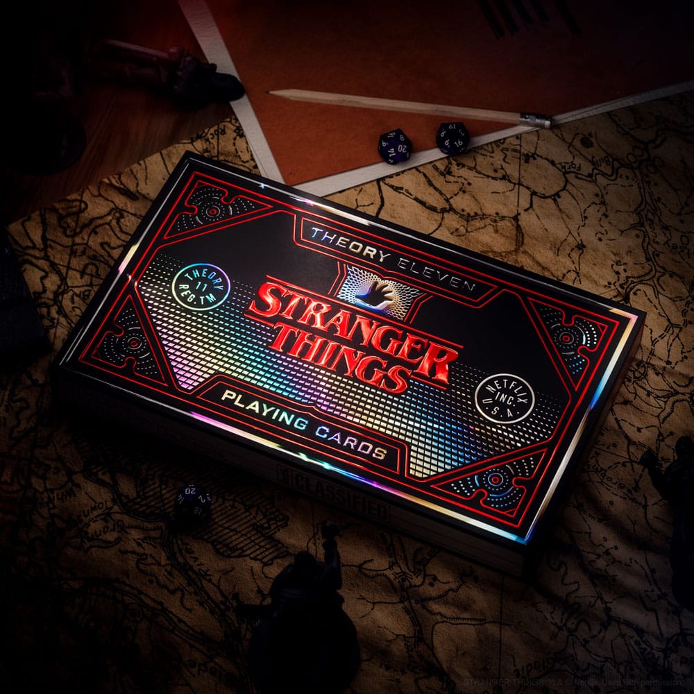 Stranger Things Spelkort Box Set (3 Däck)