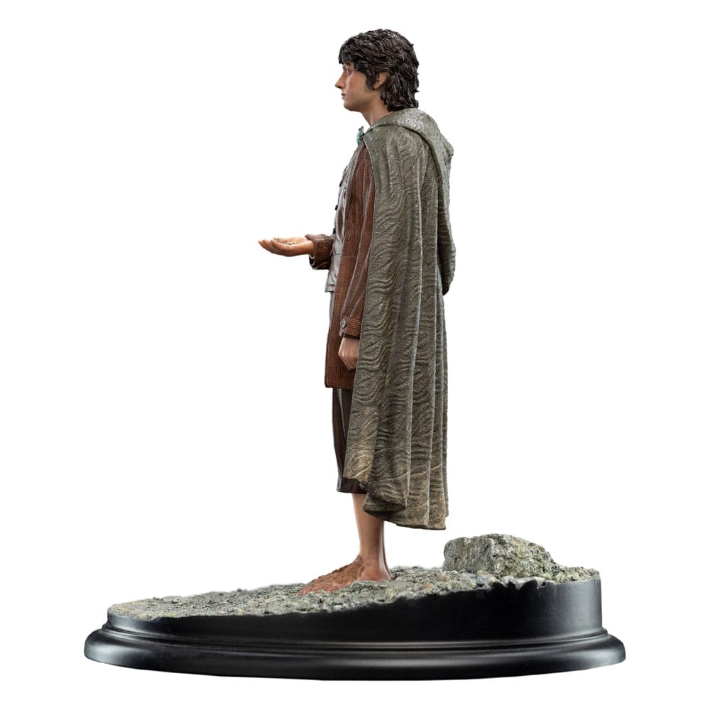 The Lord of the Rings 1/6 Frodo Baggins Statue