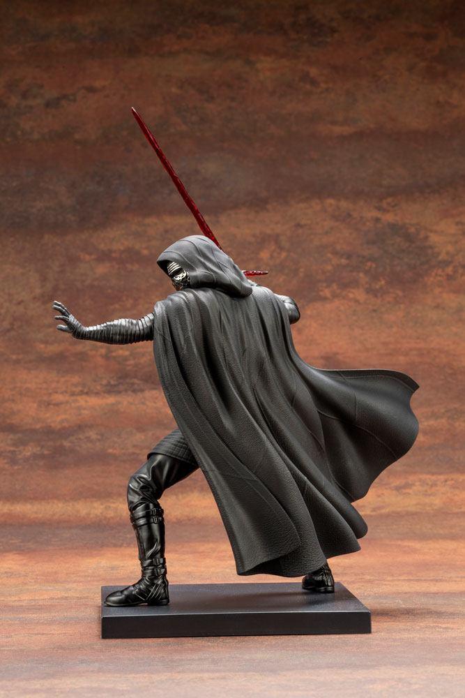 Star Wars Episode IX ARTFX+ PVC Staty 1/10 Kylo Ren 18 cm